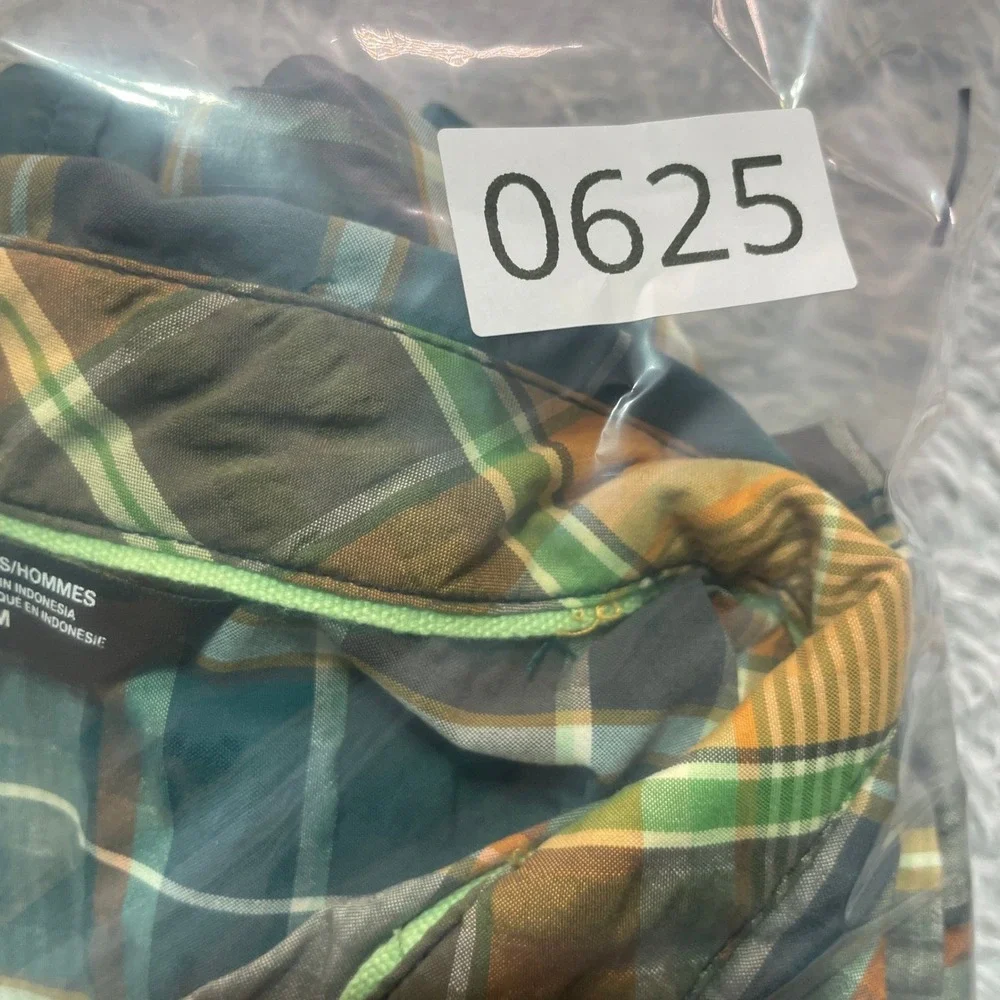 The North Face Mens Plaid Short Sleeve Button Up Shirt Teal Orange Medium